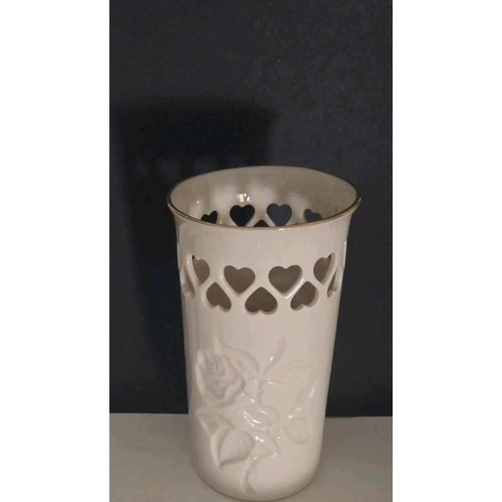 Vintage Lenox 24K gold trim cut out Hearts Imbedded‎ Rose USA - Mint